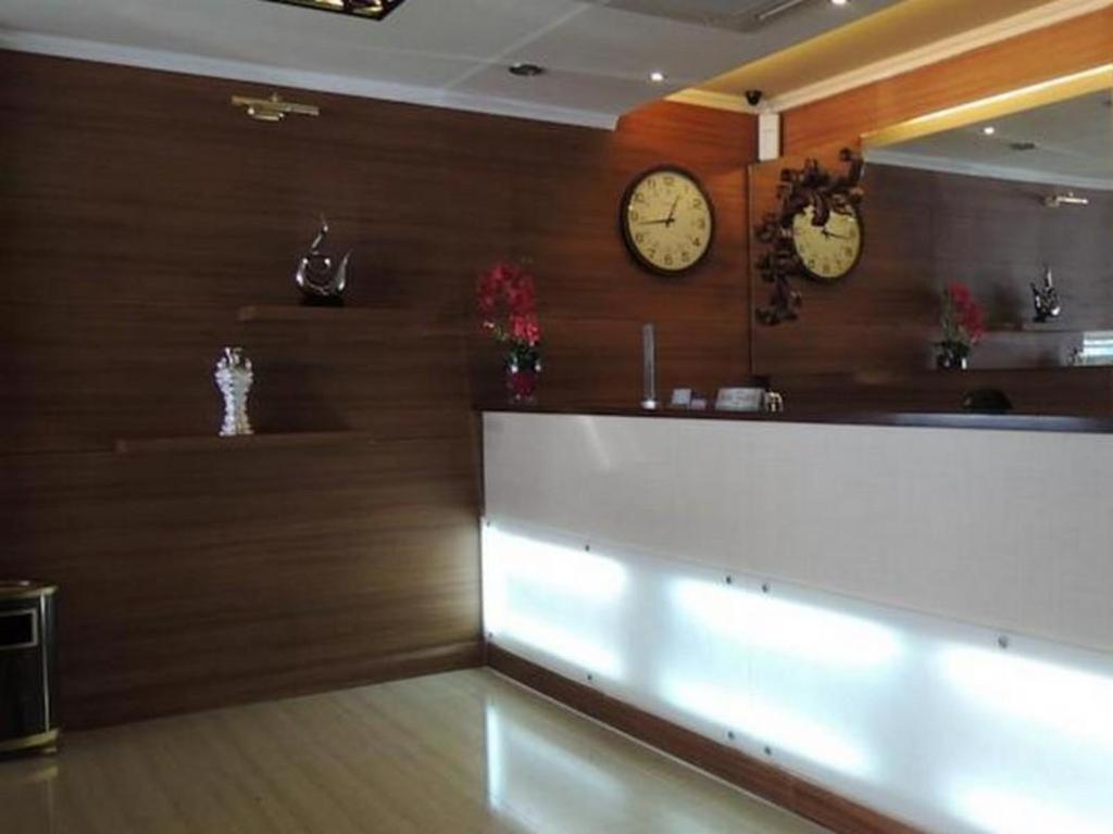Hotel California Jakarta